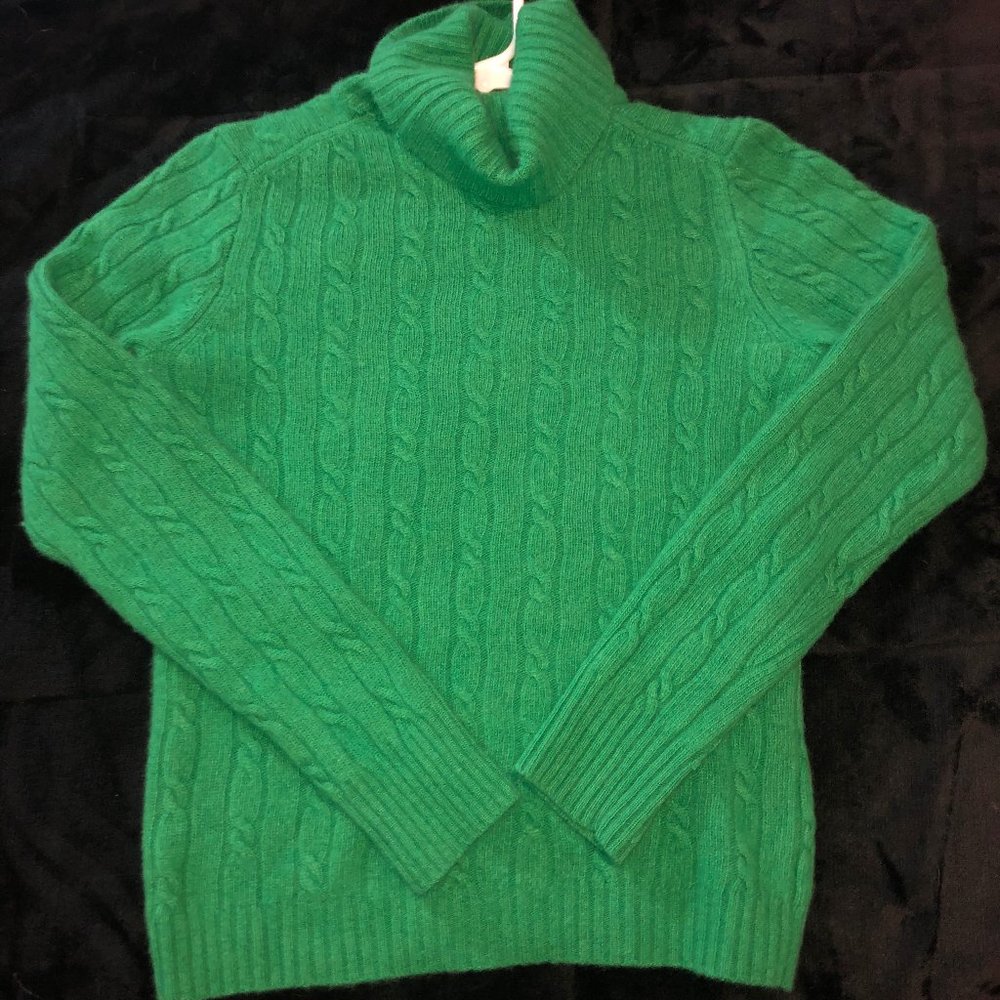 Emerald Green Turtle Neck